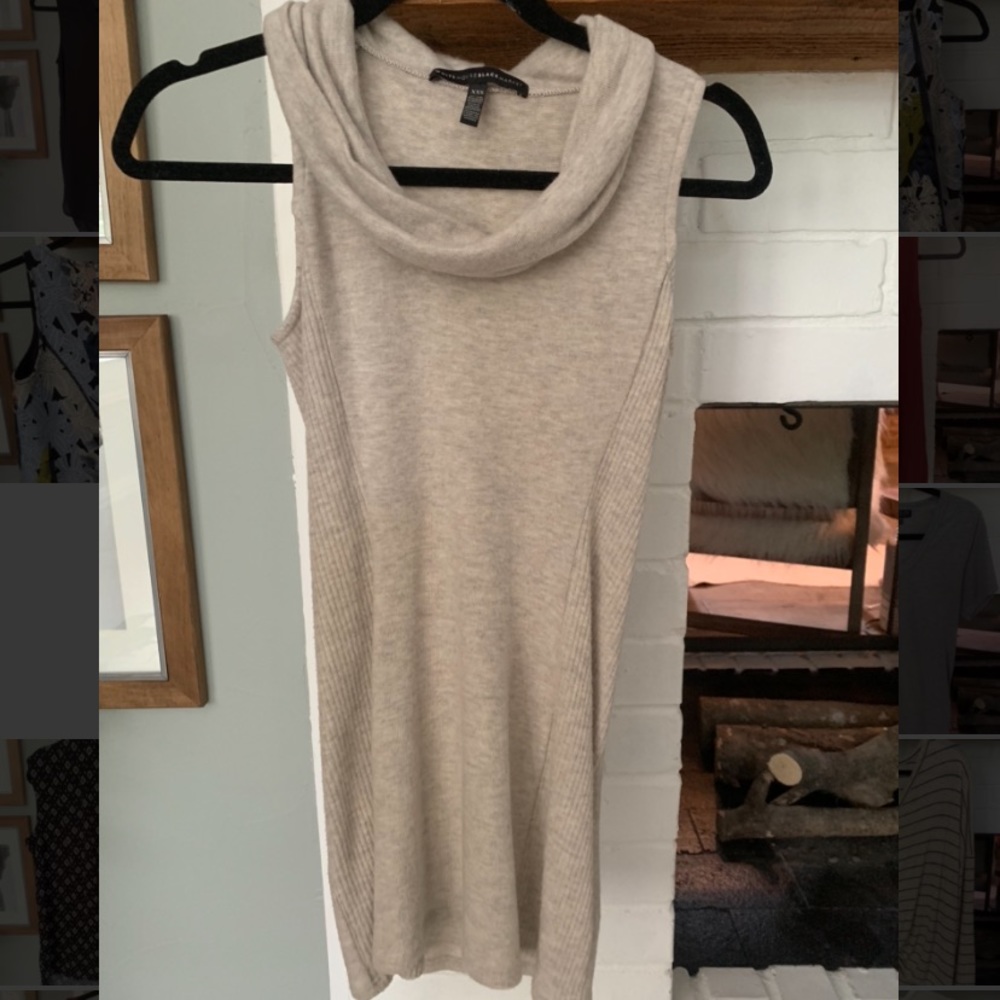 White House Black Market Turtle Neck